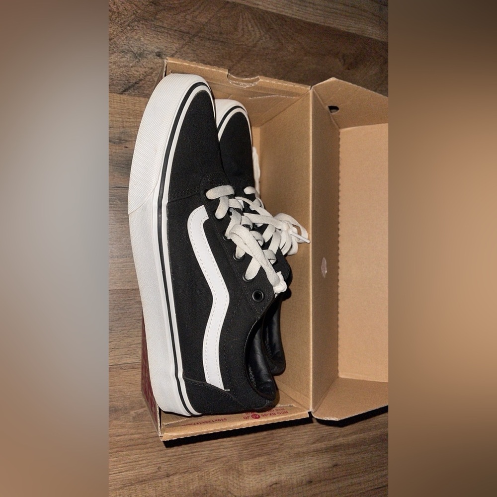 WOMENS VANS 💗